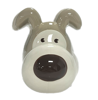 Adorable neutral money box for nurseries.